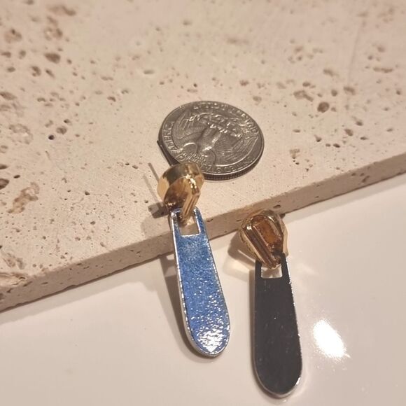 New ZARA Two tone zipper earrings silver and gold - Picture 5 of 9
